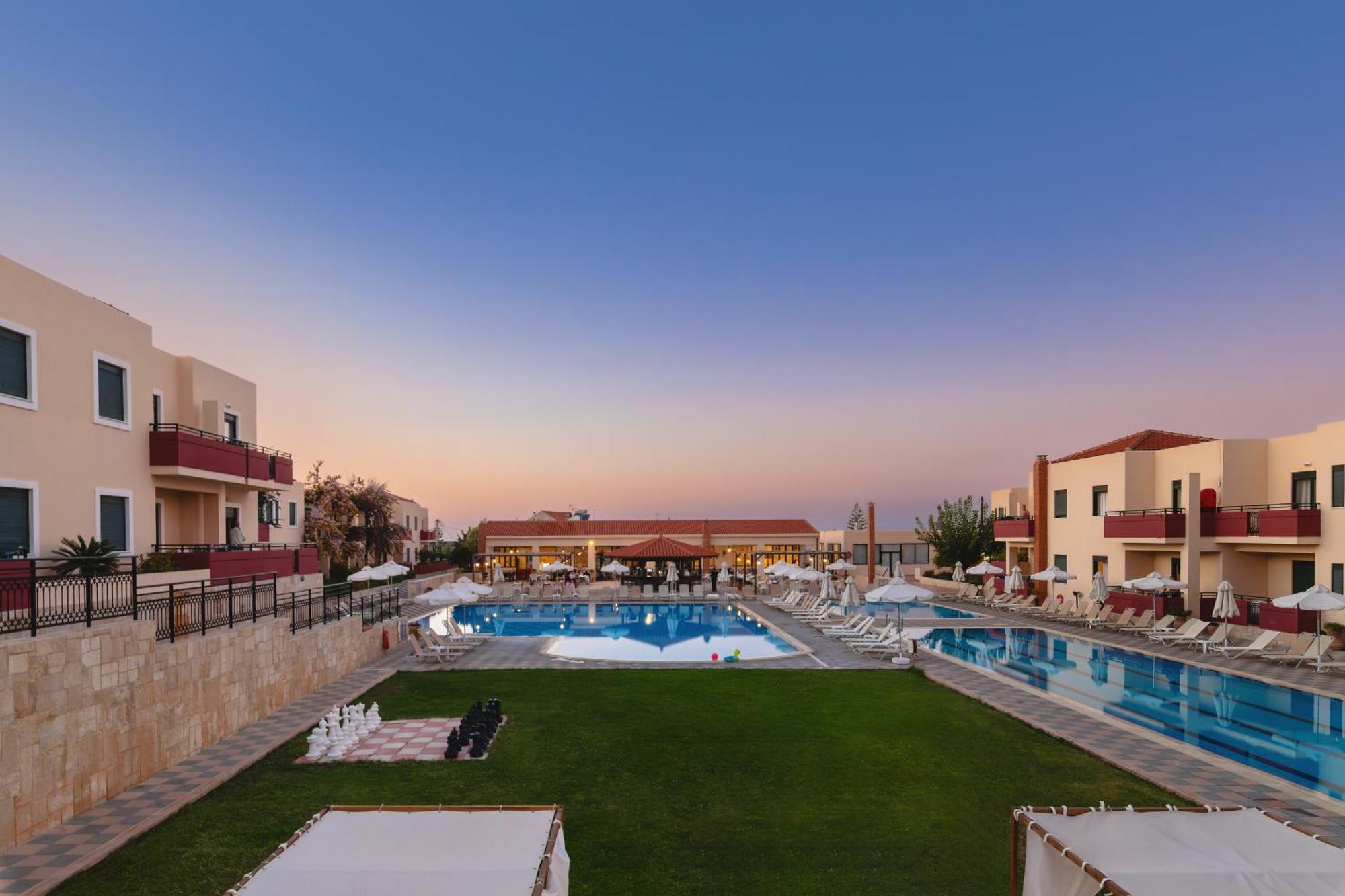 Kambos Village Agia Marina  Exterior photo